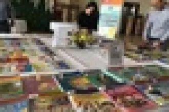 Chưa duyệt sách giáo khoa tiếng Anh mới vì thiếu 'tổng chủ biên' người Việt?